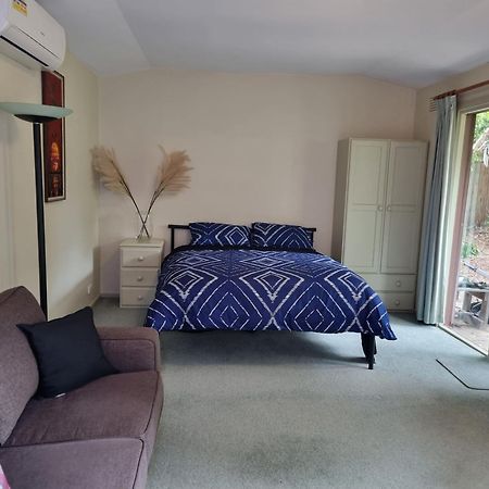 Garden Dreams Bungalow Blackburn Ngoại thất bức ảnh